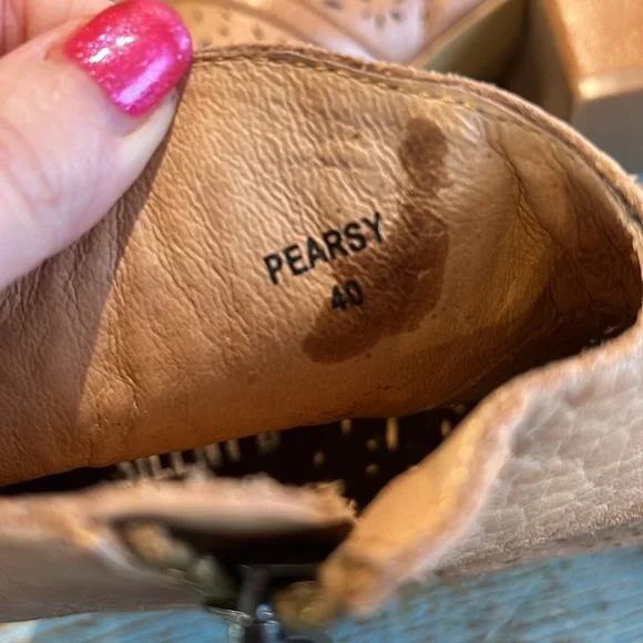 Silent D “Pearsy” perforated leather ankle boots EU 40 (fits approx US 9–9.5) - Picture 7 of 7